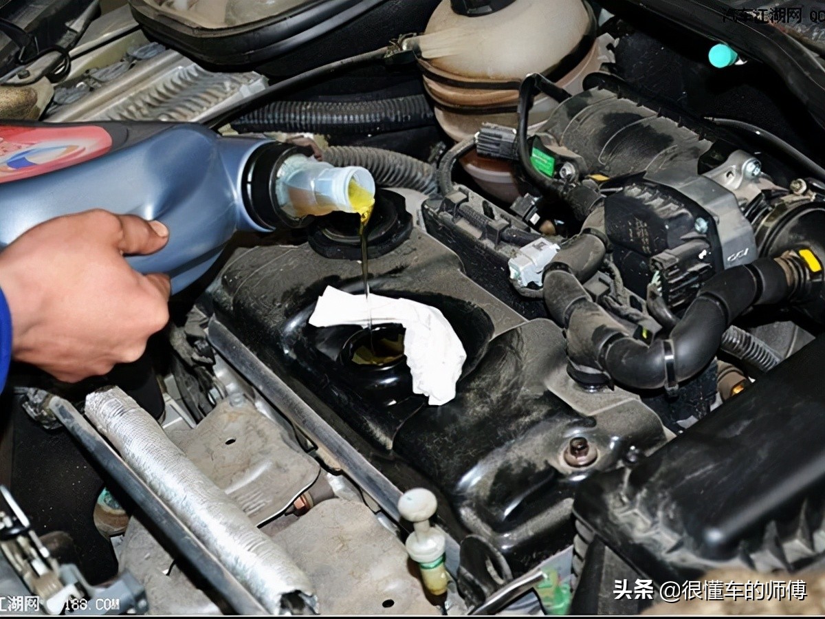 冬天汽车如何防冻,汽车冬天停外面怎样防冻