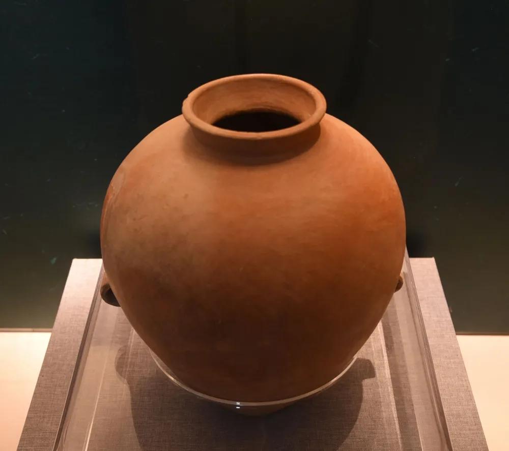 来古都长安感受历史文化,领略千年红山文化