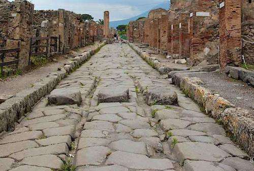 古罗马斗兽场开放了吗,古罗马斗兽场是奇迹吗