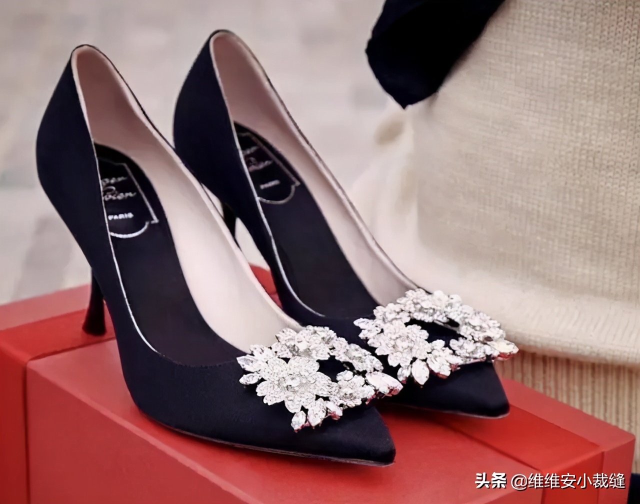 惊艳了半个世纪鞋王罗杰·维维亚，从明星到女王堪称脚上的皇冠