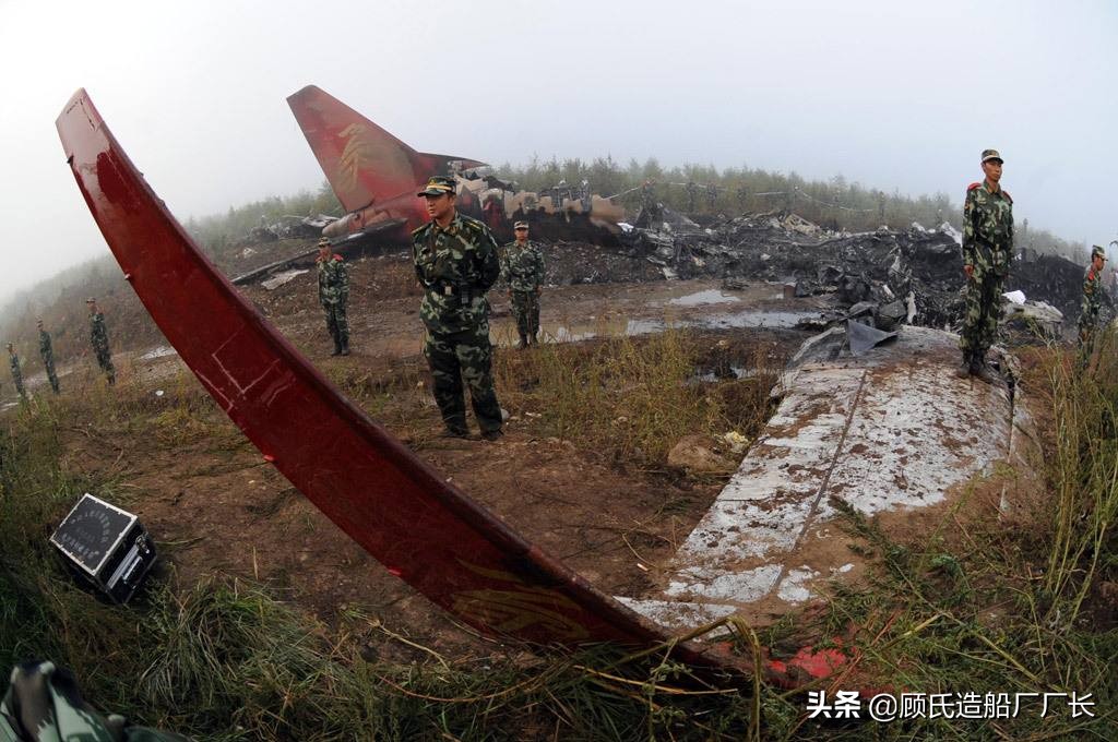 伊春空难之前的国内航空事件,照出英雄和懦夫的镜子