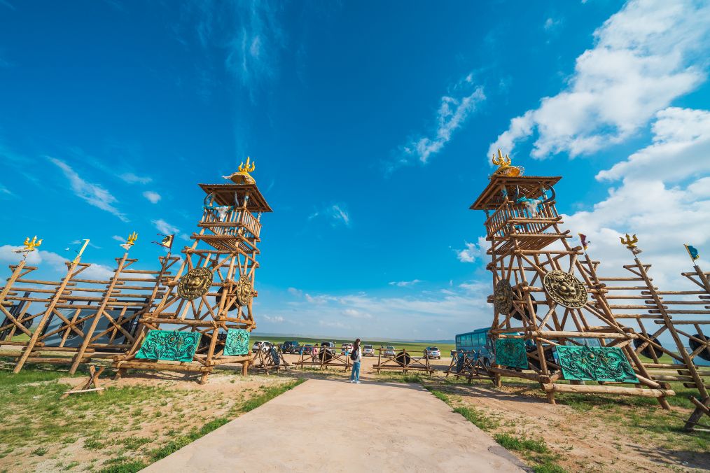 她是滔滔千里黄河的宠儿,阴山之下、河套之上的掌上明珠