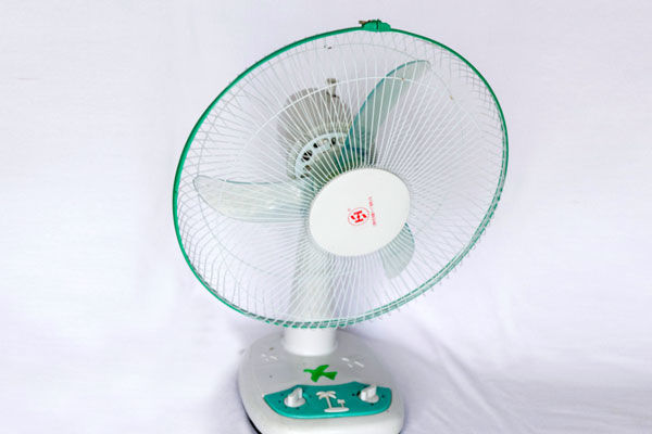 刮痧刮出痧是什么意思,刮痧刮出的痧的解释