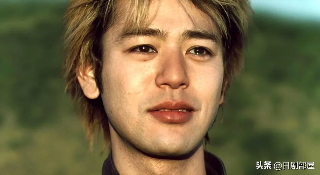 唐人街探案3妻夫木聪花衬衫,唐人街探案3里面四位帅哥