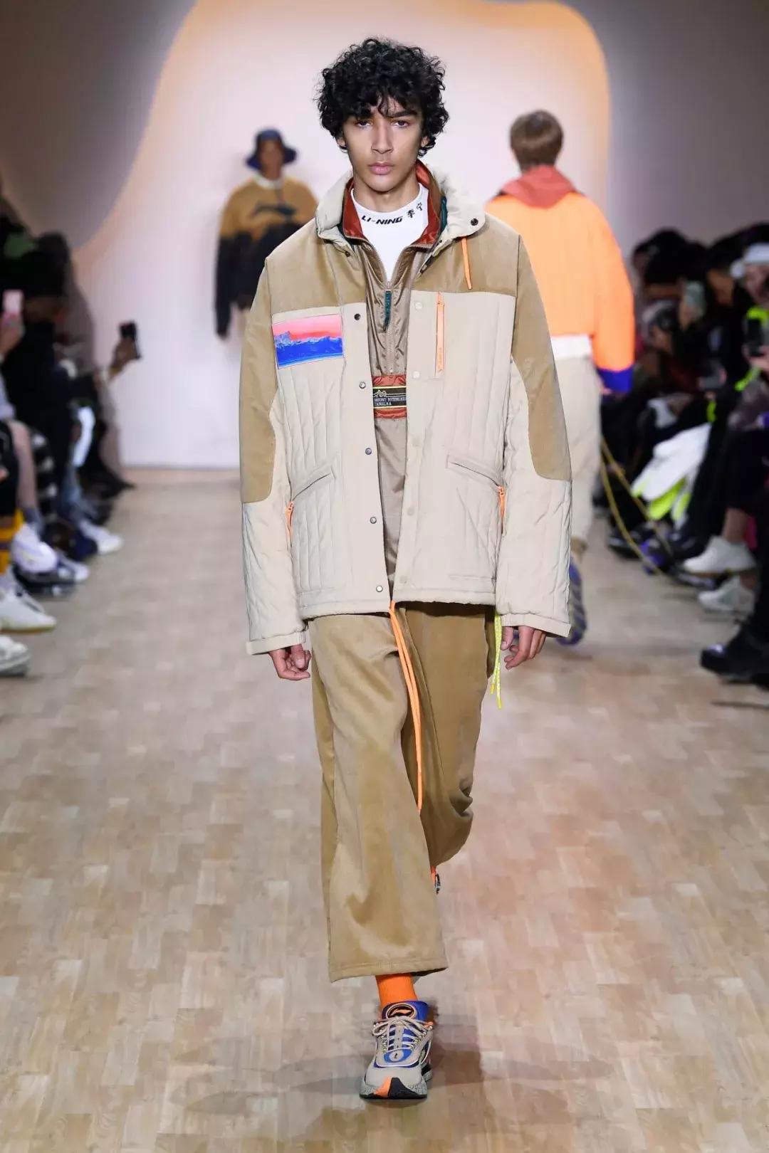 李宁2020纽约时装,李宁2019纽约时装周鞋