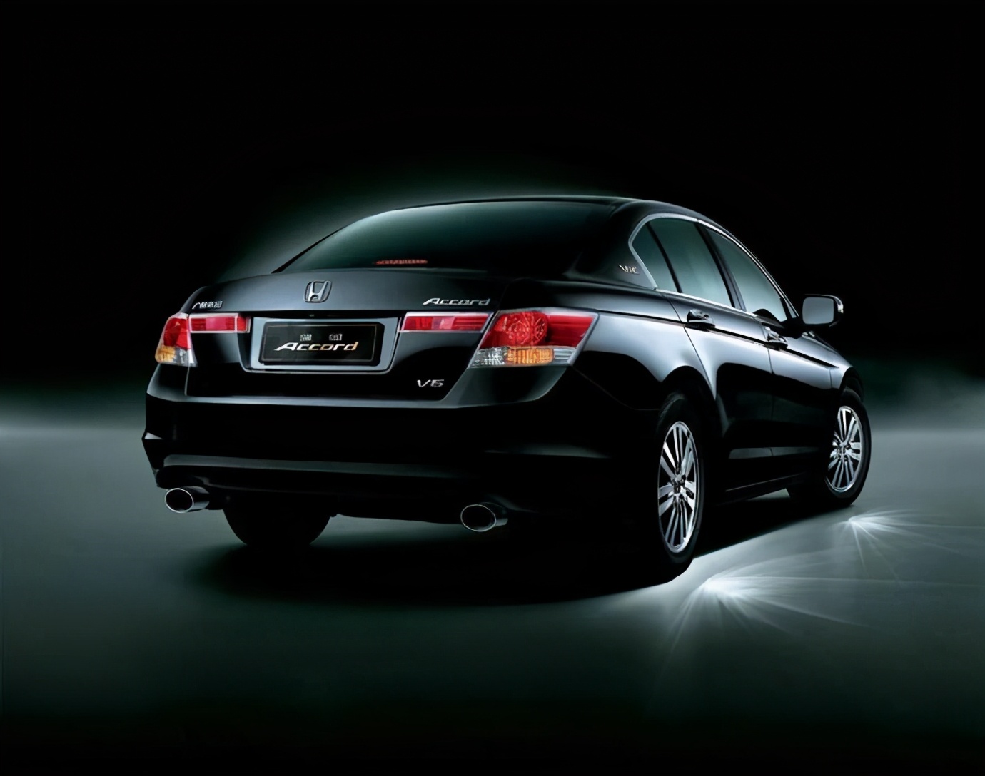 十代雅阁哪代最经典,十代雅阁什么版本最划算