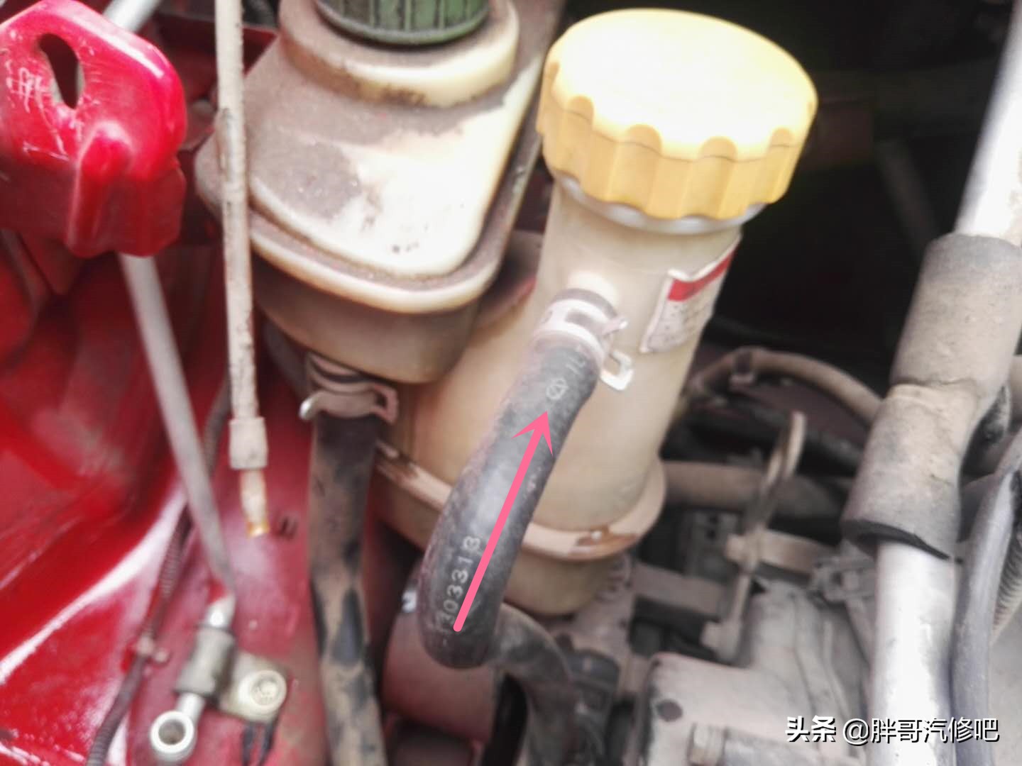 汽车冷却系统排气操作教程,胖哥教车