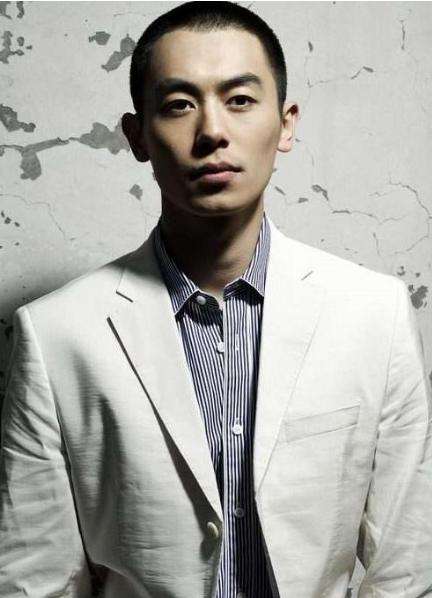 李易峰剪寸头发型视频,李易峰现在发型