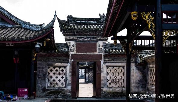 难道川西坝子还隐藏着帆船,古老的清代宅园,陈家桅杆浮出了水面