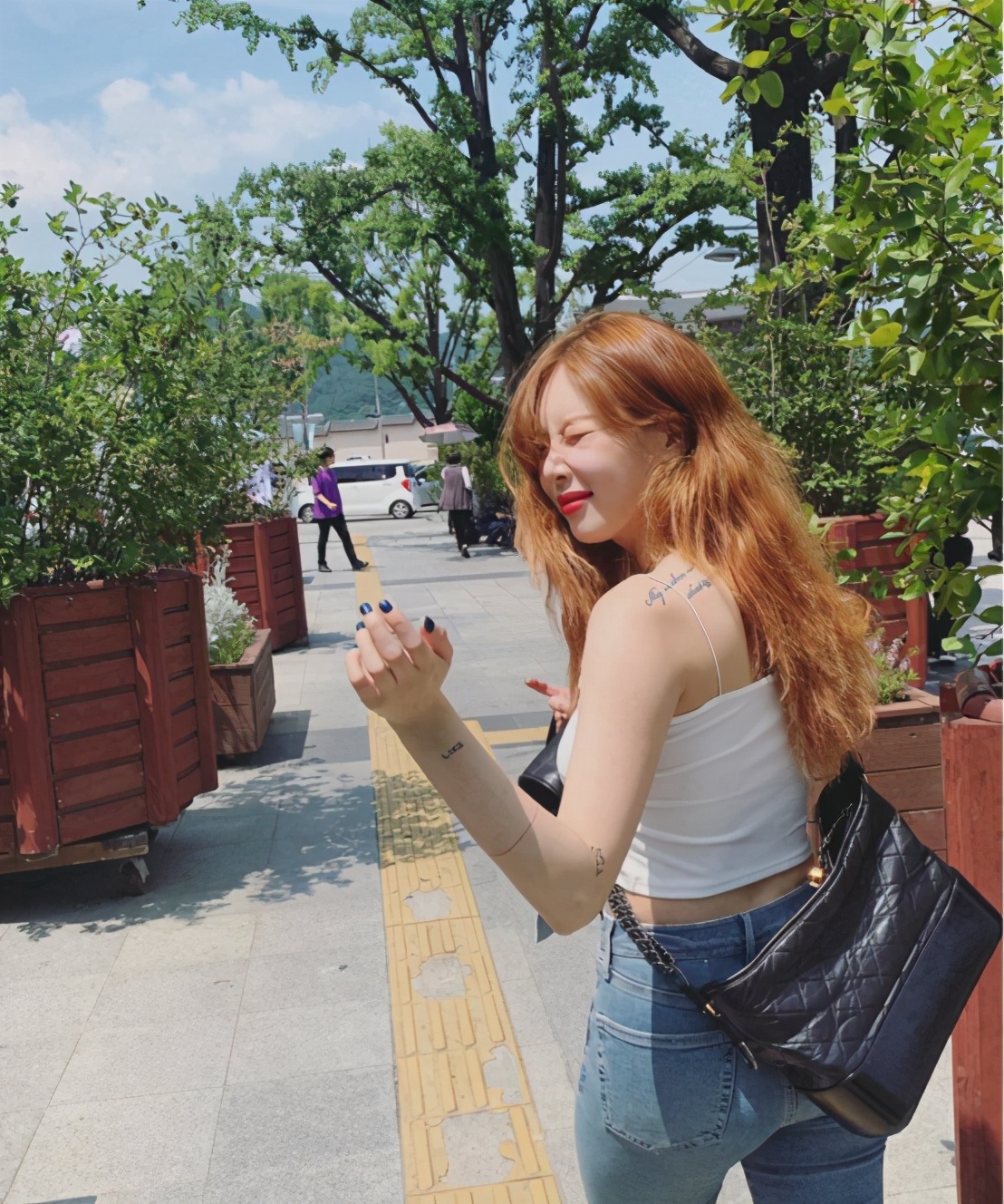 泫雅风裙穿搭夏季,泫雅风碎花吊带裙秋冬搭配