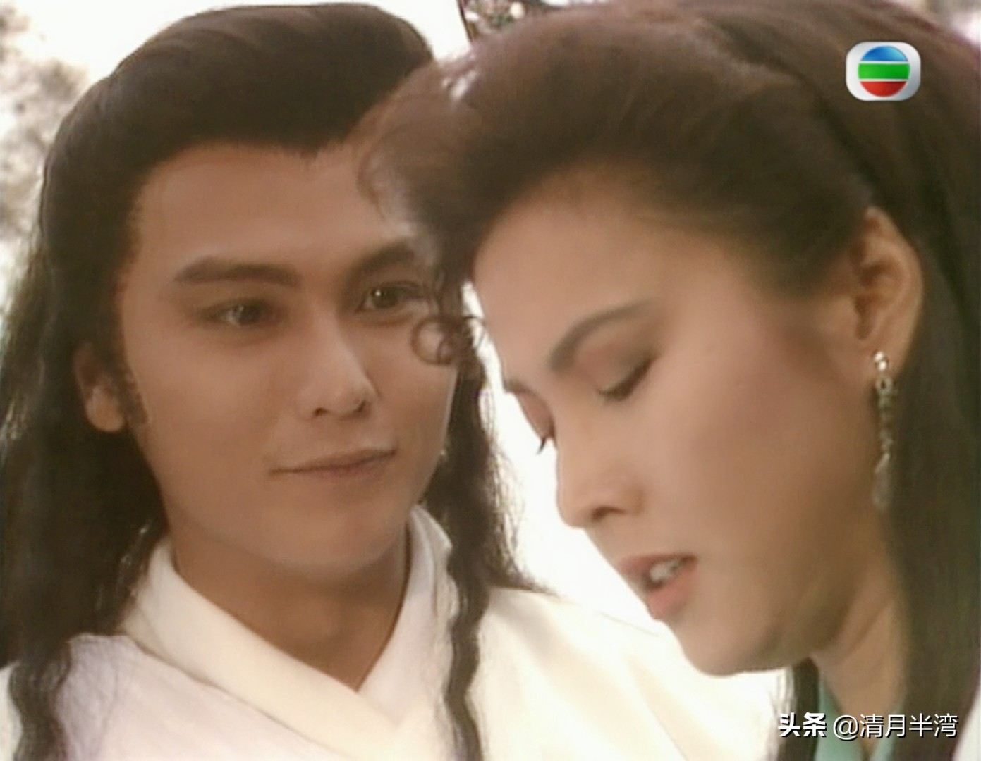 港剧老演员古装时候的颜值男神,港剧十大经典古装