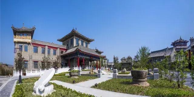 华山周边旅游攻略夏天,华山旁边有温泉