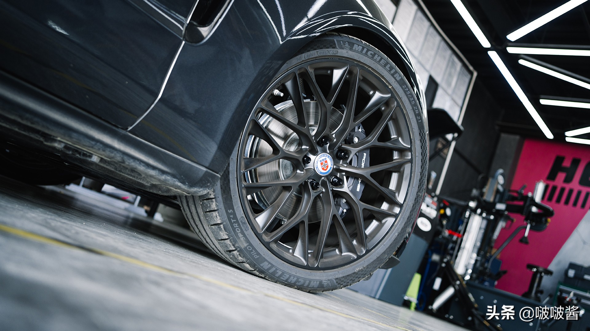 保时捷panamera改装mansory,保时捷panamera轮毂多少钱