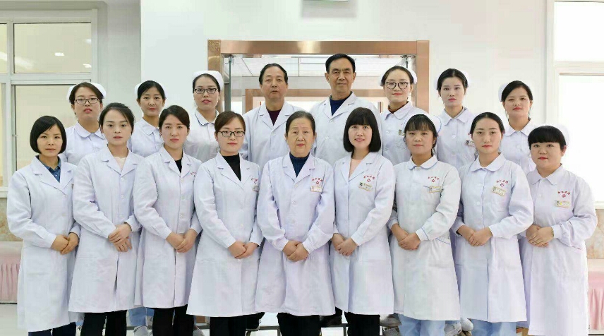 换季眼痒难耐,咸阳彩虹医院眼科医生教你如何应对过敏性结膜炎