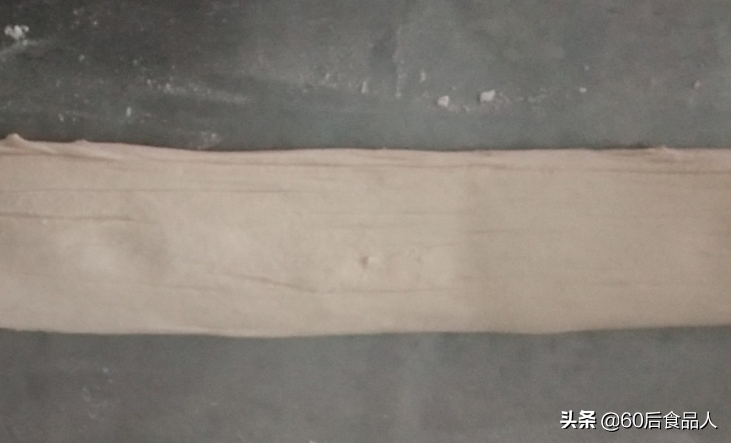 油条店油条的做法和配方,油条正宗做法和配方全过程