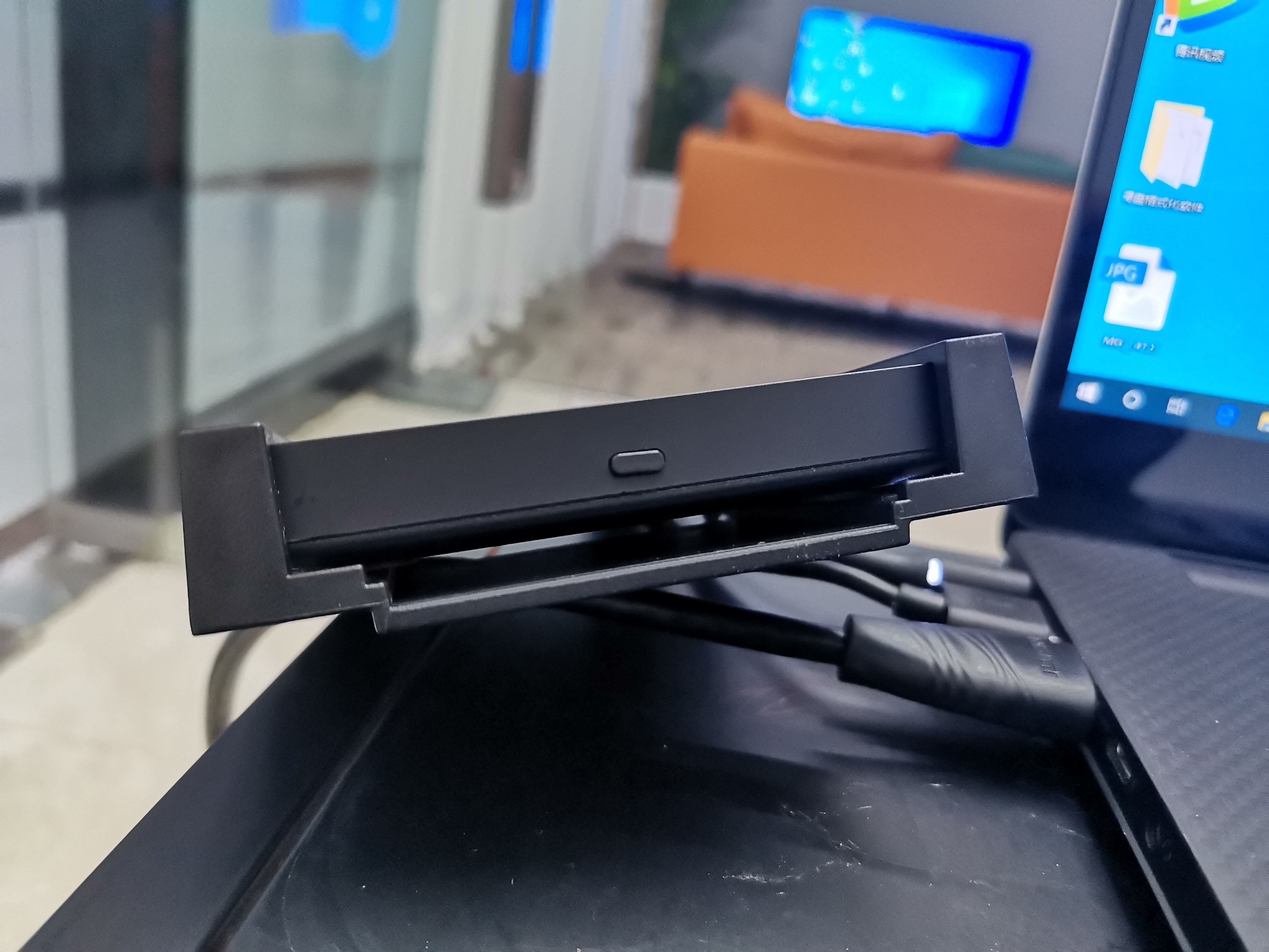 有线投屏和无线投屏神器测评,无线投屏神器免费版设备