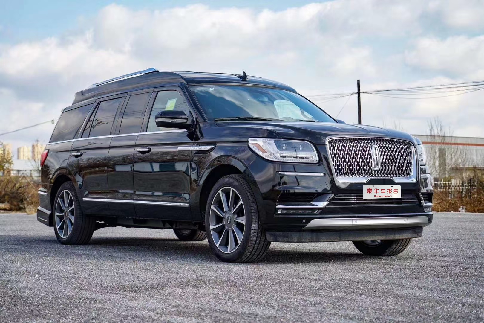 开宾利添越回老家是什么体验,一天消费差不多400元