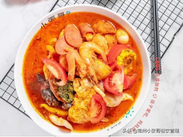 开一家小型麻辣烫店怎么开,10元自助麻辣烫加盟店