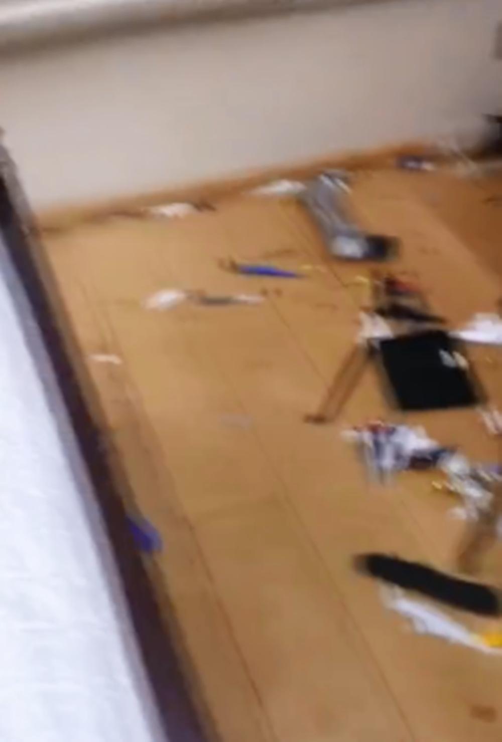 吵架后父亲砸烂儿子模型后续,父亲吵架把模型摔了