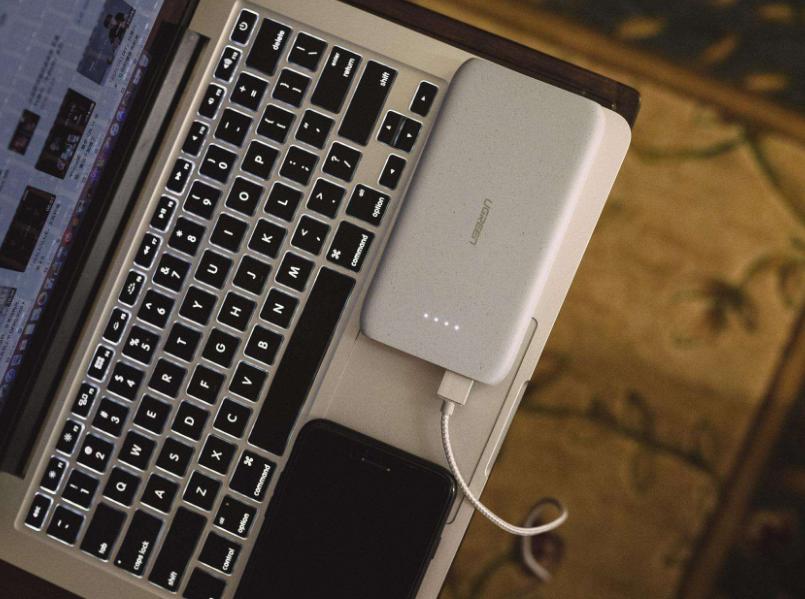 为何使用手机充电宝的人越来越少，它会是下一个“万能充”吗？