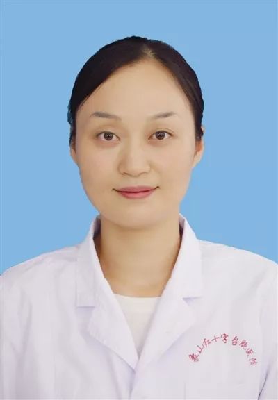 向广大患者致以新春的问候,向全国广大医务者祝贺医师节