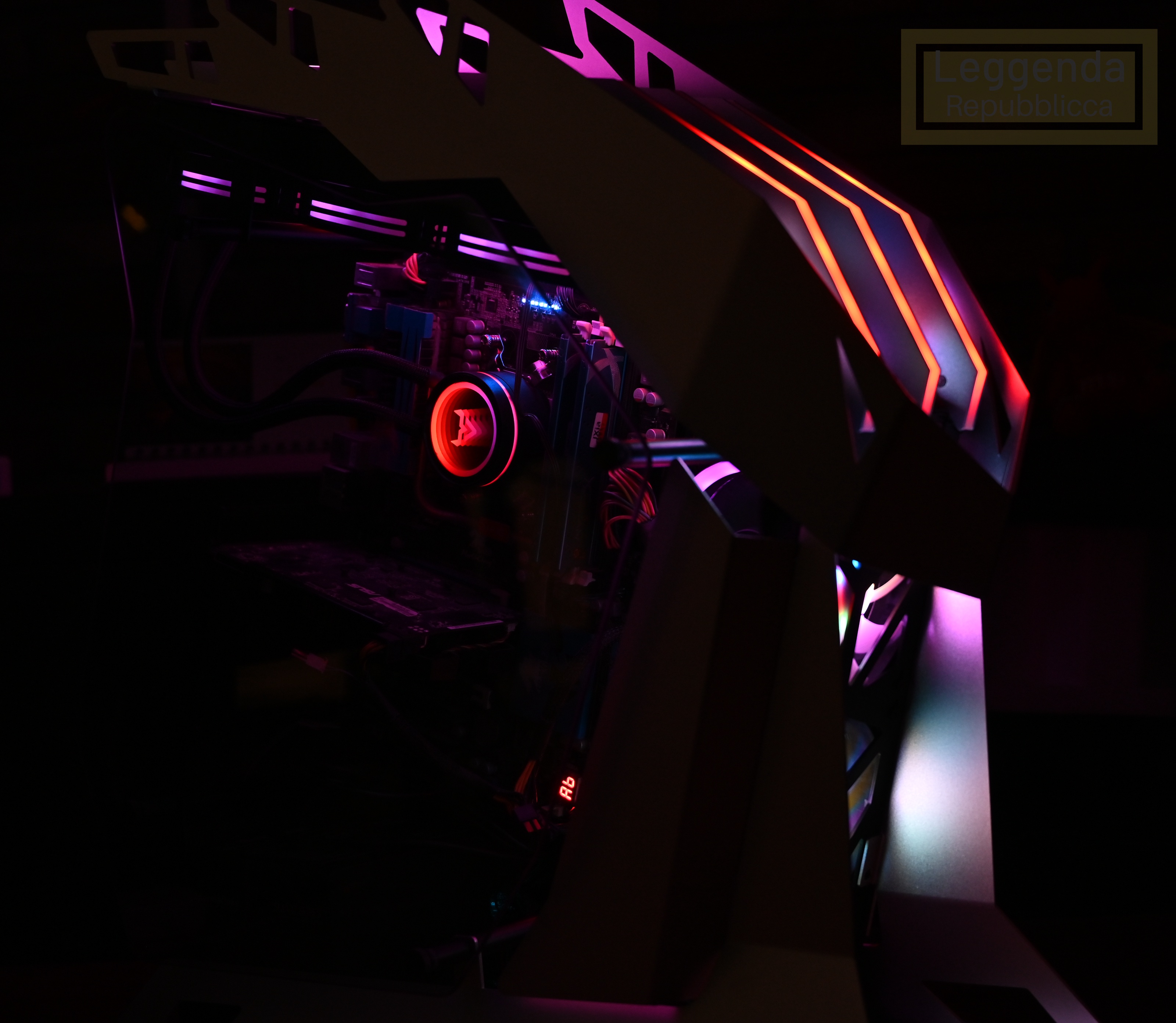 铁血战士机箱测评,大水牛铁血战士机箱分体水冷