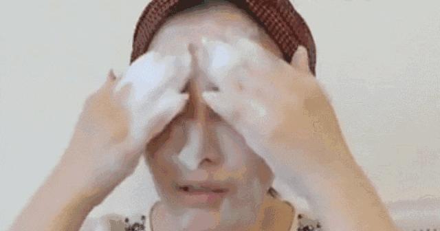 去死皮沐浴露带香味的,代购的大牌香水