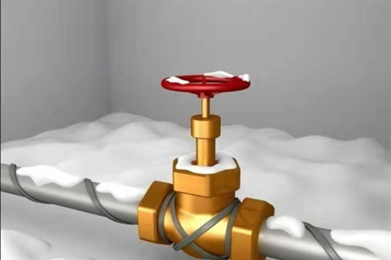 东北农村屋里自来水冻了怎么办,农村小院冬天水管被冻怎么解决