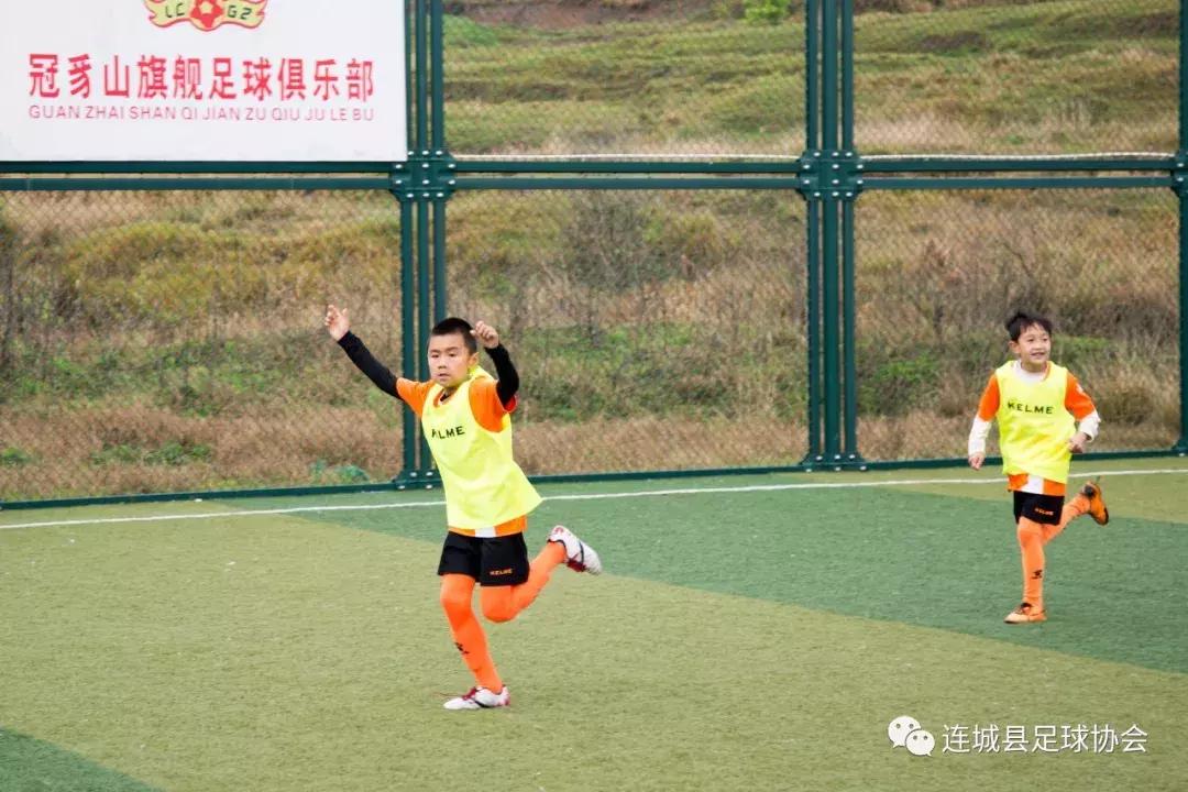 冠豸山旗舰足球俱乐部,冠豸山足球队