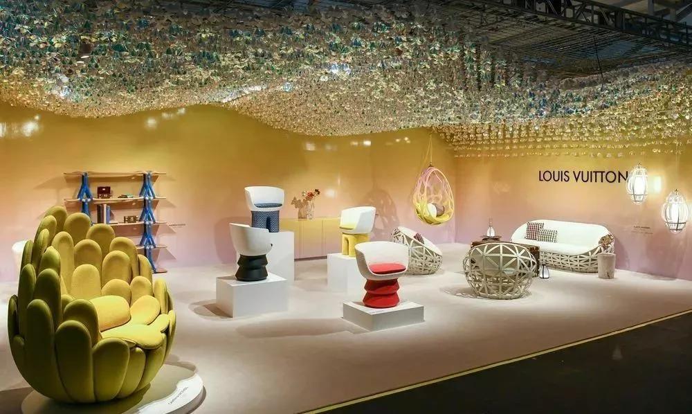 2017年迈阿密艺术博览会作品展示,2019年迈阿密魅力秀