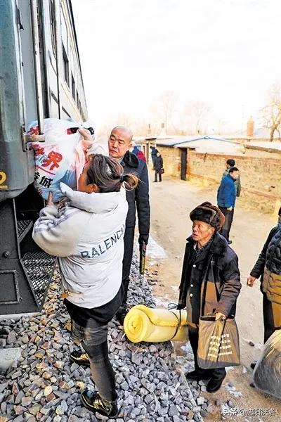 山西扶贫小慢车,扶贫路上的小慢车