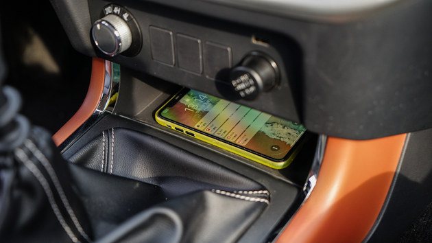 皮卡走高速拉蔬菜需要营运证吗,开皮卡拉蔬菜免过路费吗