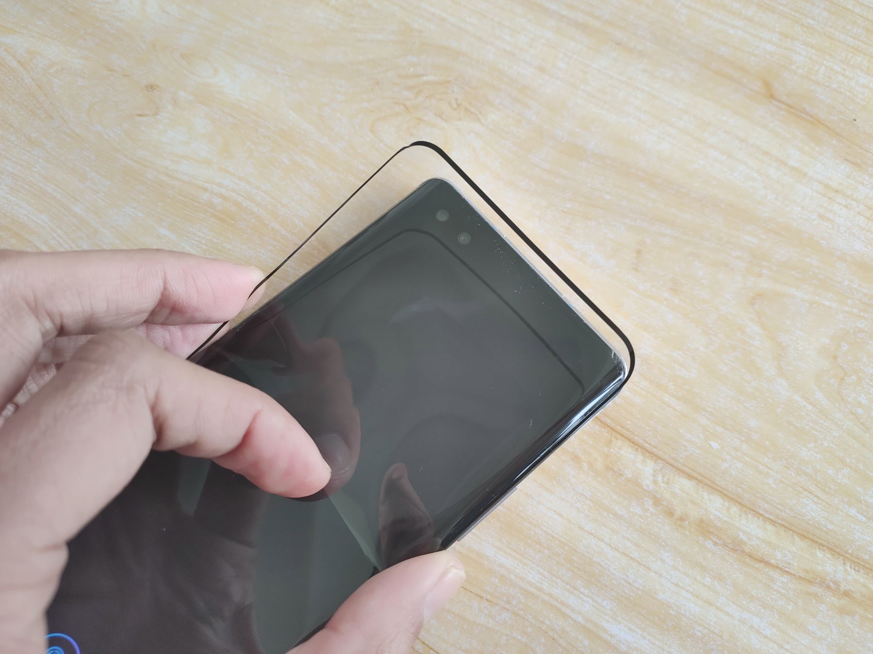 荣耀30pro曲面屏贴什么膜比较好,荣耀30pro曲面屏贴什么膜好