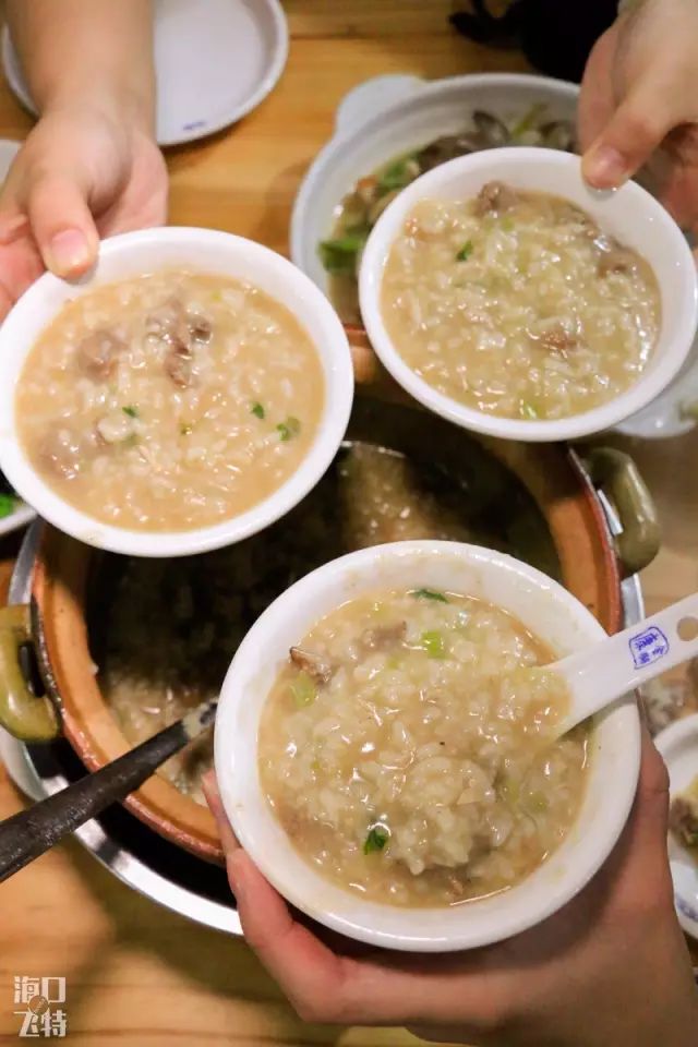 @海口夜猫子，夜深了你还不想睡？就来碗鸽粥慰藉你孤寂的肠胃