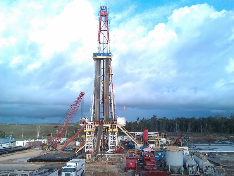 石油钻机发展现状与趋势,石油钻机工作原理动图