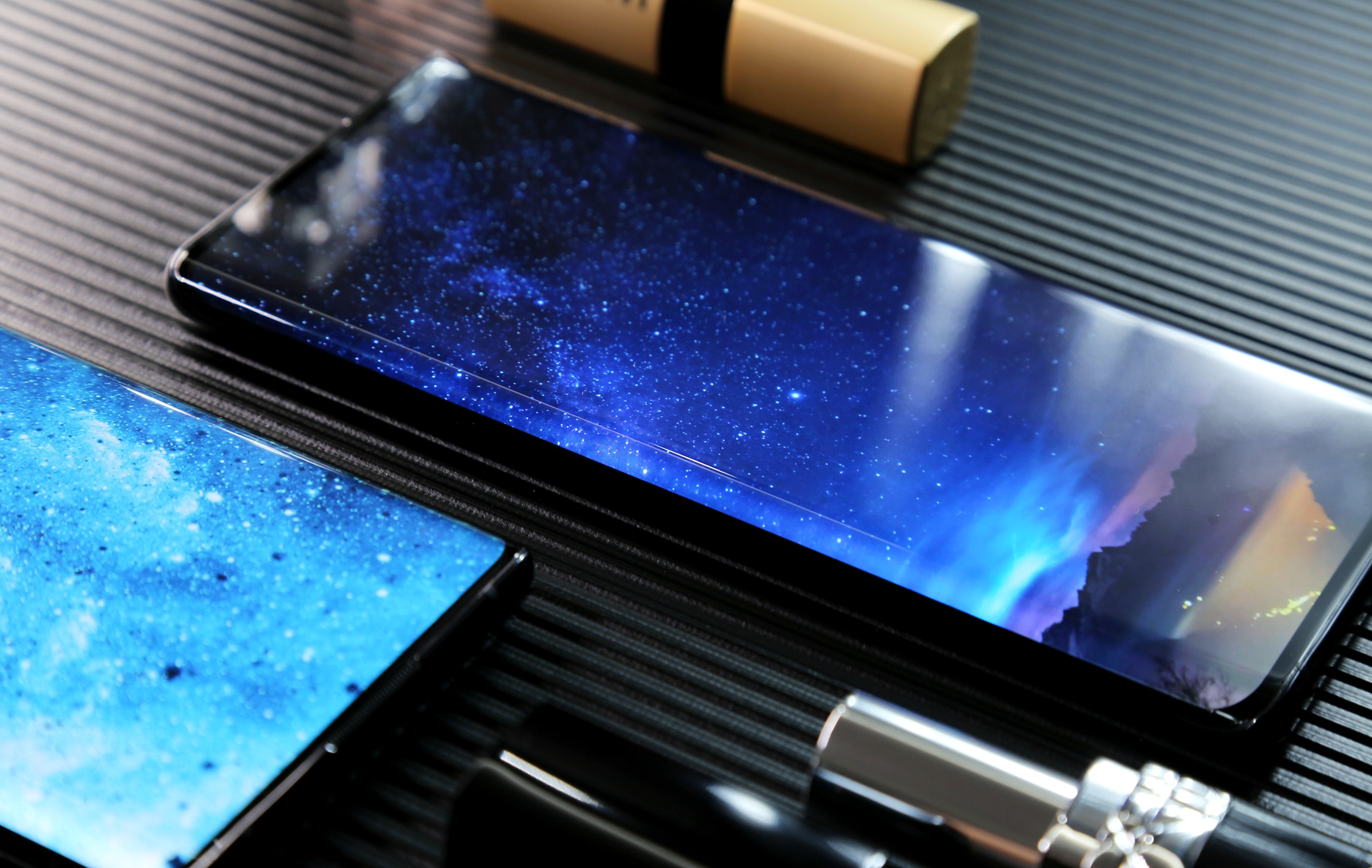 nex3和nex3s外观有什么区别,vivonex3对比华为mate30pro