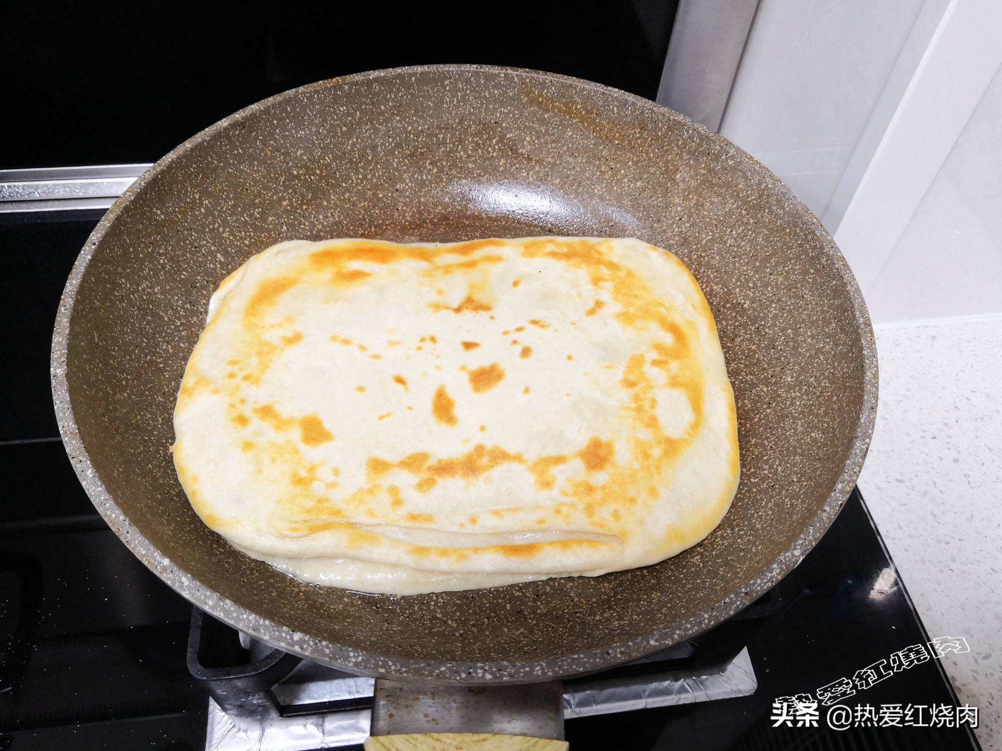 在家怎么做鱼泡饼,想吃鱼头