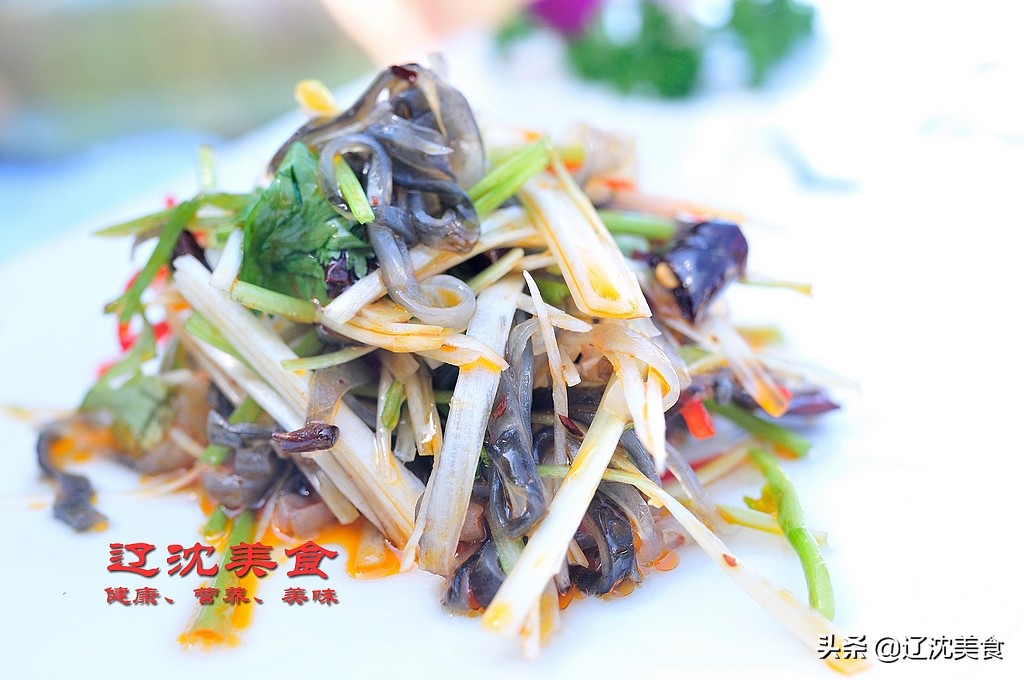 沈阳棋盘山满族风情村烤全羊,沈阳棋盘山莲花炖鱼馆烤全羊