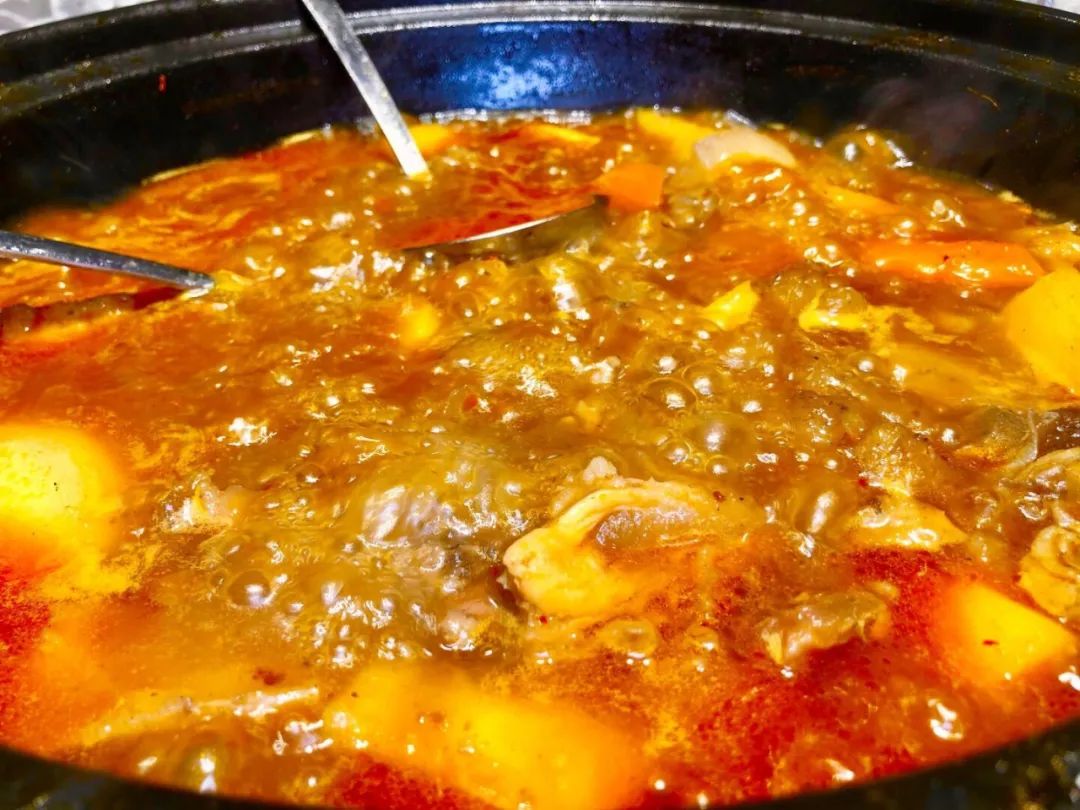 长春80后小伙做了十多年餐饮,如今进军筋头巴脑,中年人最爱吧