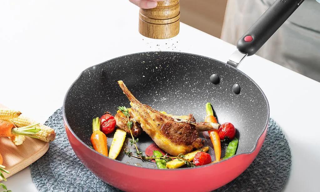 不锈钢蜂窝锅新锅开锅的正确方法,新锅第一次开锅锅身需要涂油吗