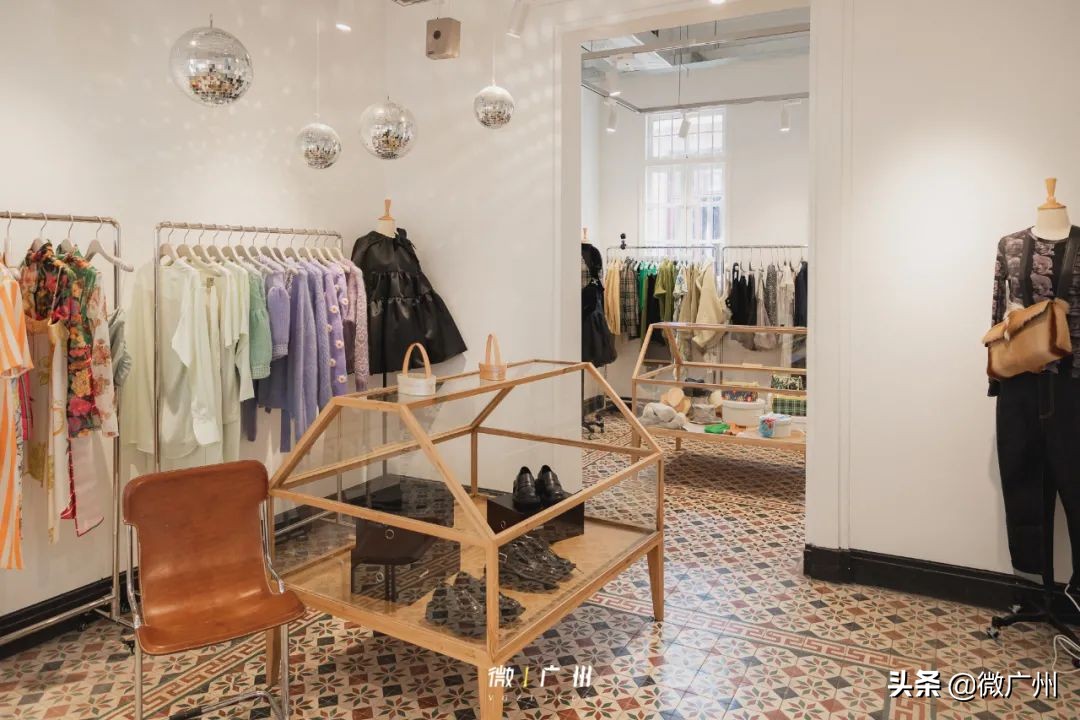 超模刘雯国内,刘雯走过的顶级秀场