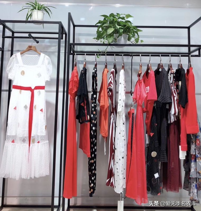 批发服装有哪些渠道,服装折扣店批发进货渠道