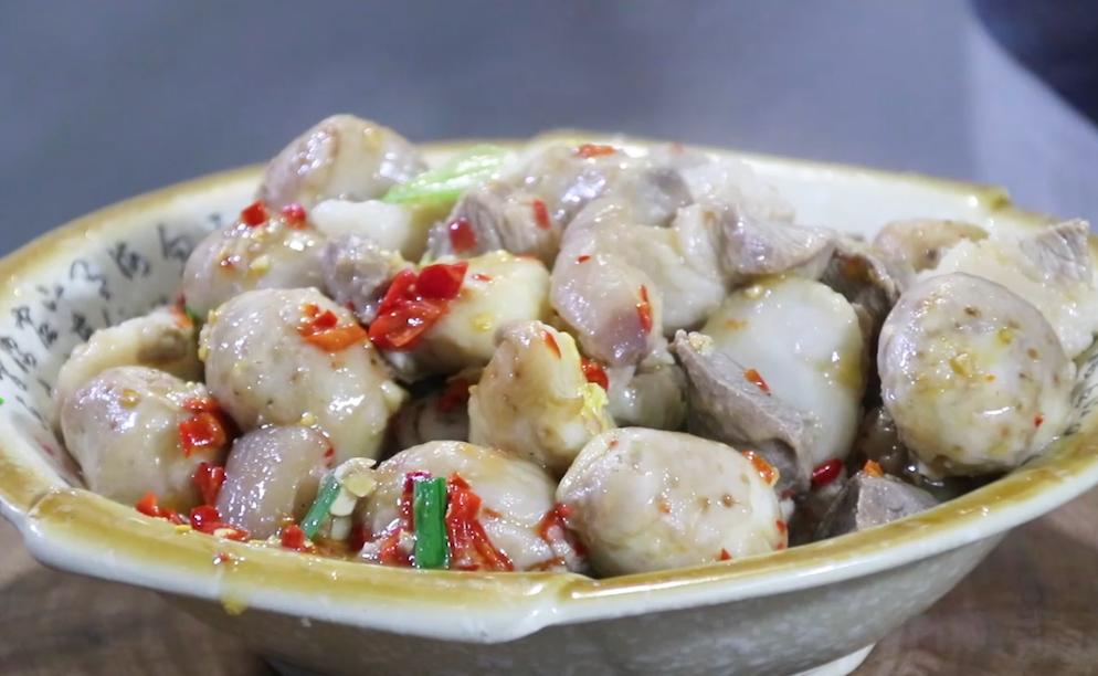 这才是正宗广西芋头的做法,芋头最简单好吃的视频