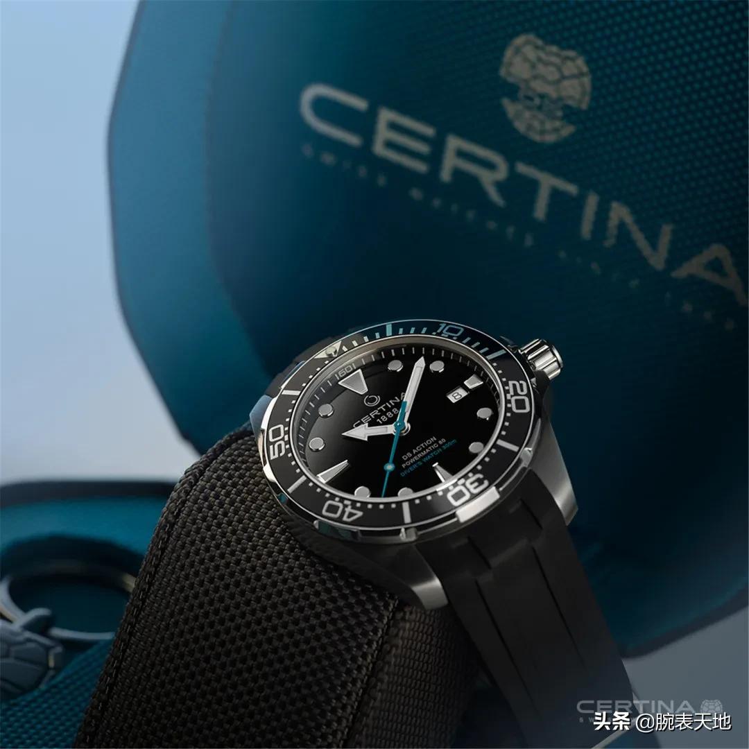 水鬼和五十噚哪个夜光效果好,潜水表五十噚5015选什么颜色