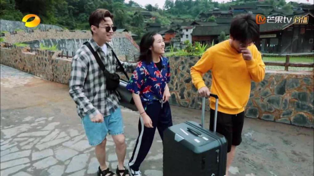 京东为你点亮箱包时尚新look,不再苦等11.11