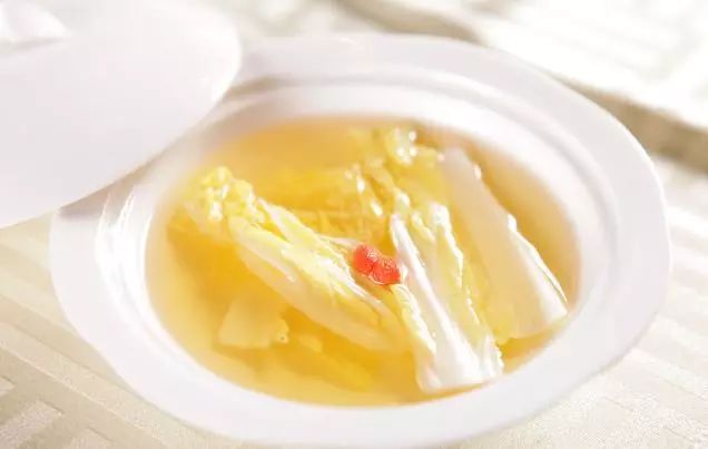 国宴都有哪些菜?你爱生牛肉自助,我独喜开水白菜