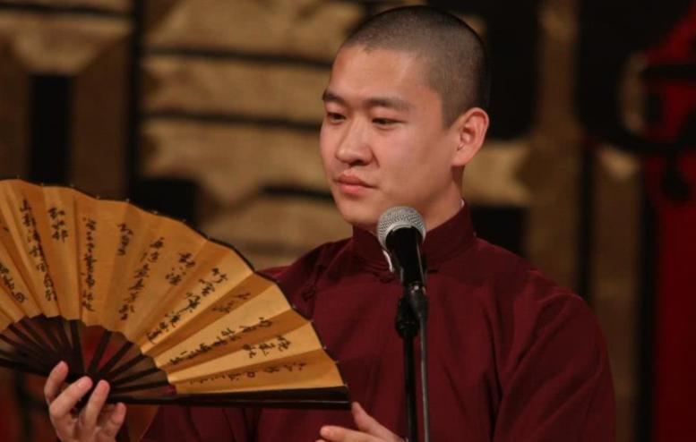 十年师徒何必赶尽杀绝曹云金,郭德纲说曹云金赶尽杀绝