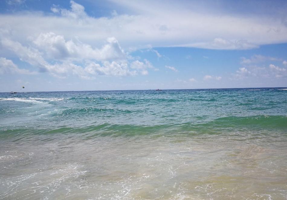 广东*江阳**十里银滩风景区