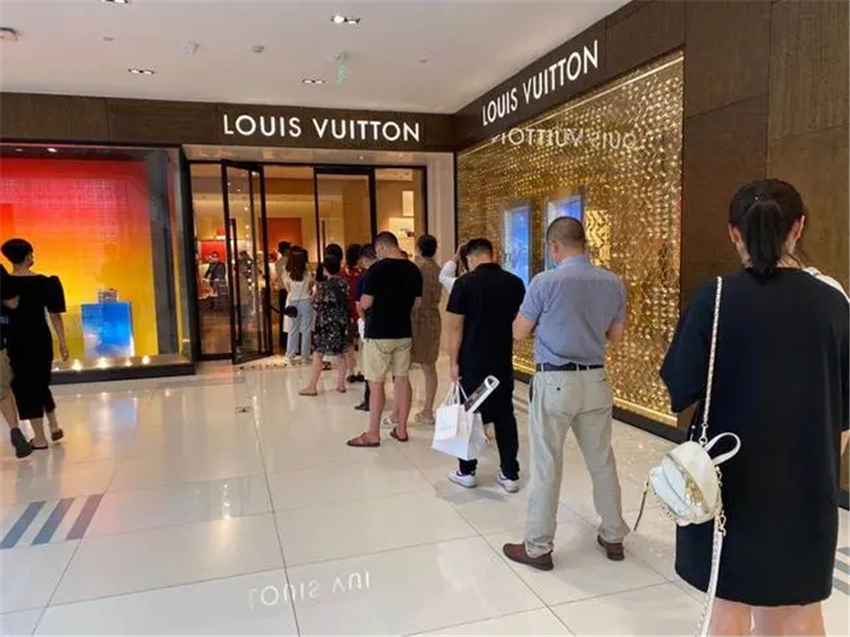 市面上lv假包都是从哪进的货,lv假包与柜姐