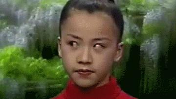 为什么眼神呆滞无神怎么训练,表情僵硬眼睛无神